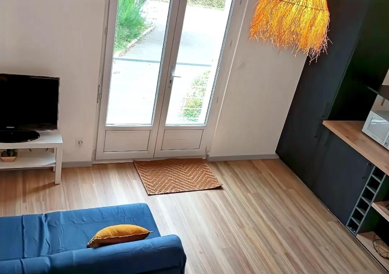 Petite Maison Avec Jardin Landrévarzec Exterior foto